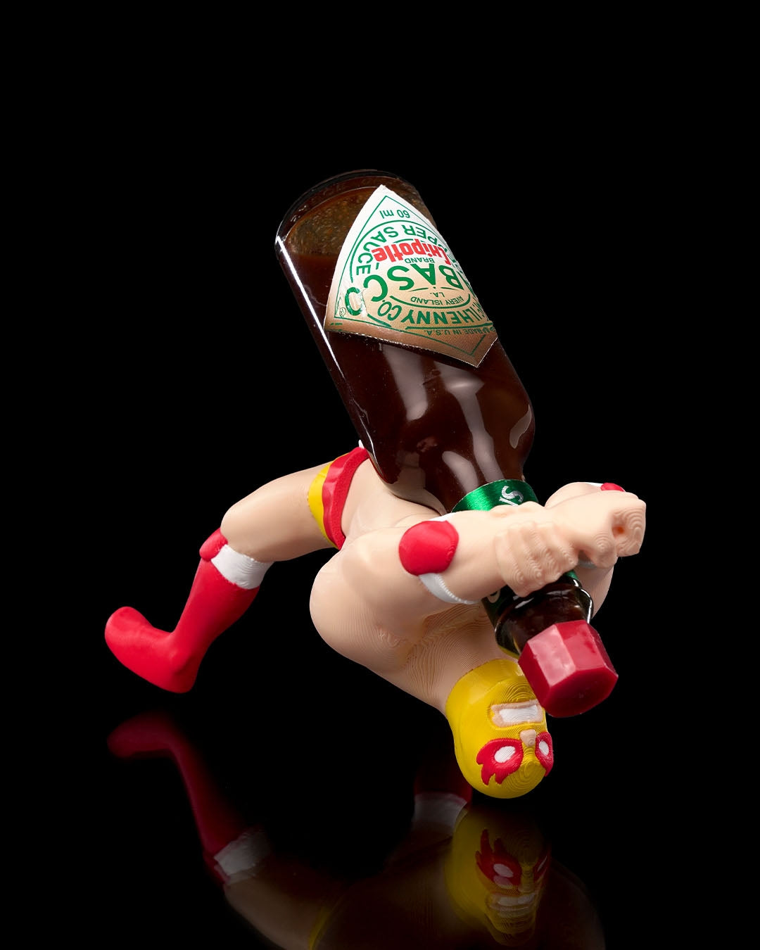 Le support Tabasco imprimé en 3D Luchador – Présentoir audacieux pour sauce piquante