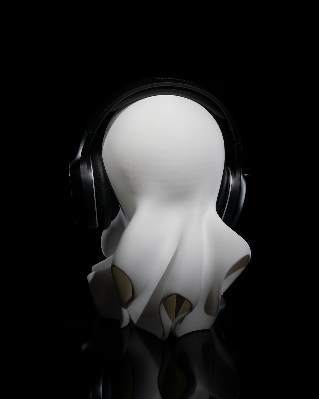 Gentle Ghost Headphone Holder