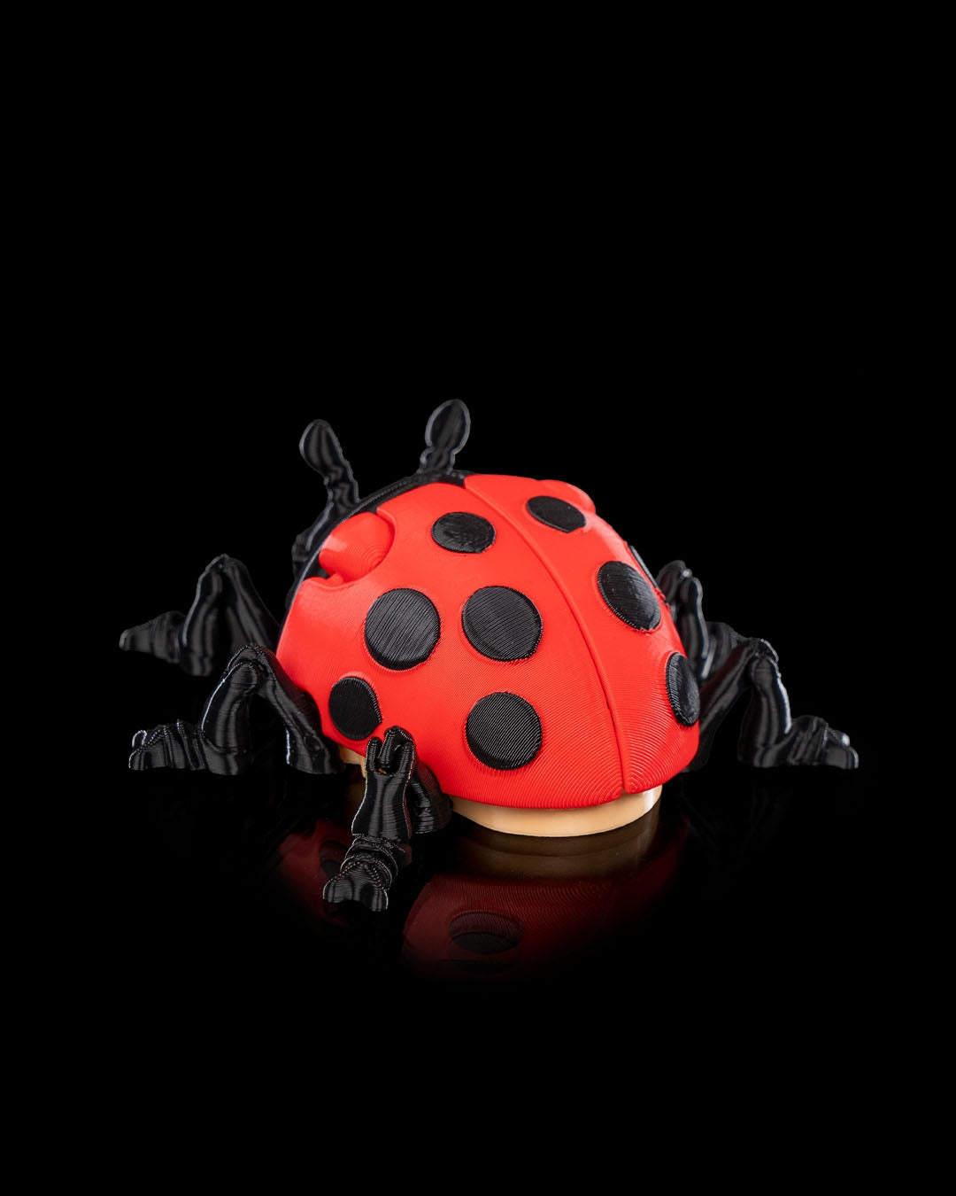 Lilly the Ladybug – 3D-Printed Articulated Toy Bug