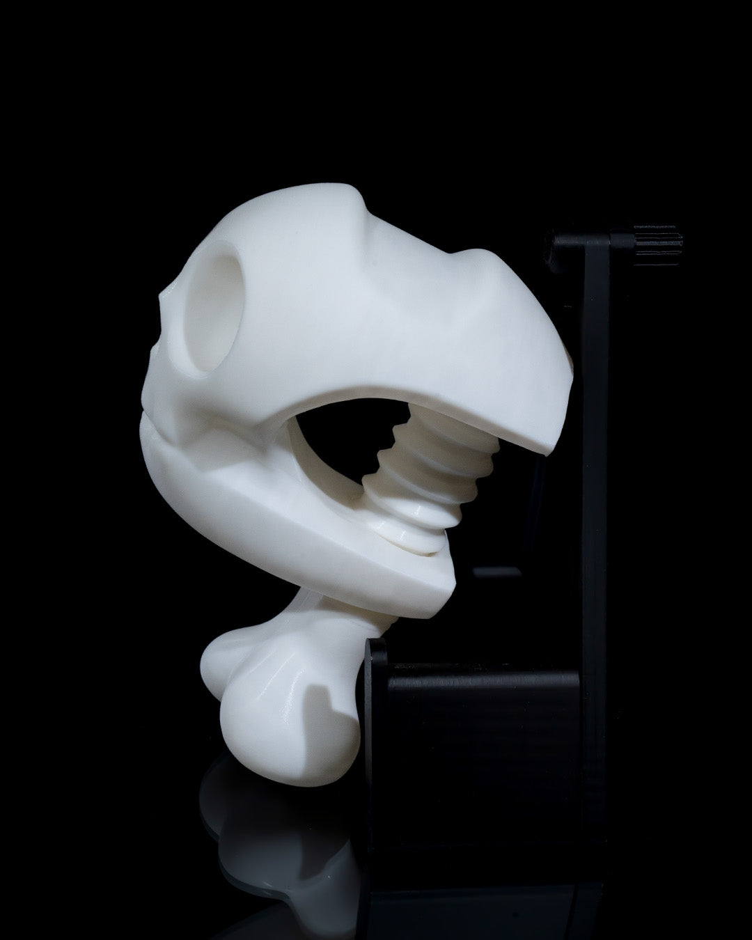 Skull Vise Headphone Holder