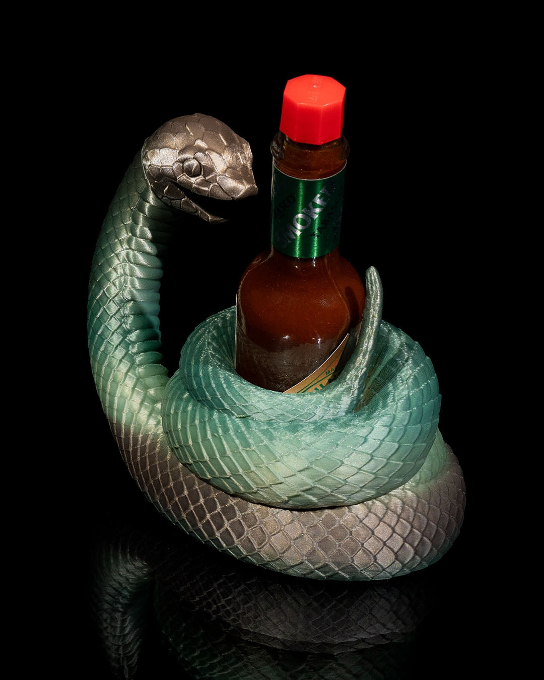 Viper 3D Printed Hot Sauce Holder – Bold and Fierce Tabasco Display