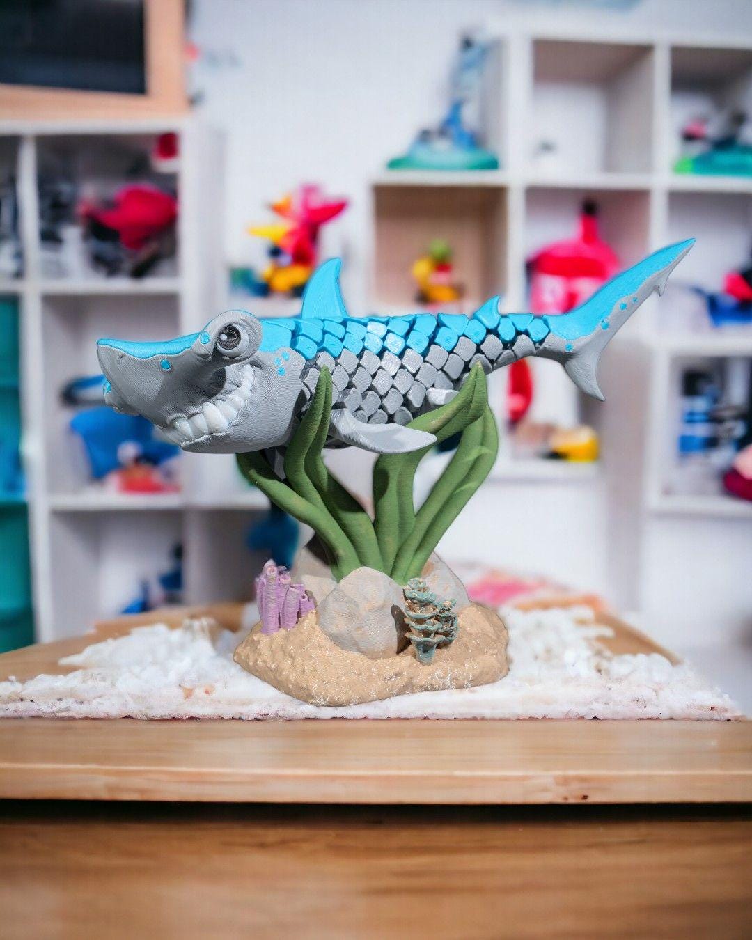 Hanz the Hammerhead Shark - 3D Printed Articulated Shark Fidget Toy | Poseable Ocean Creature