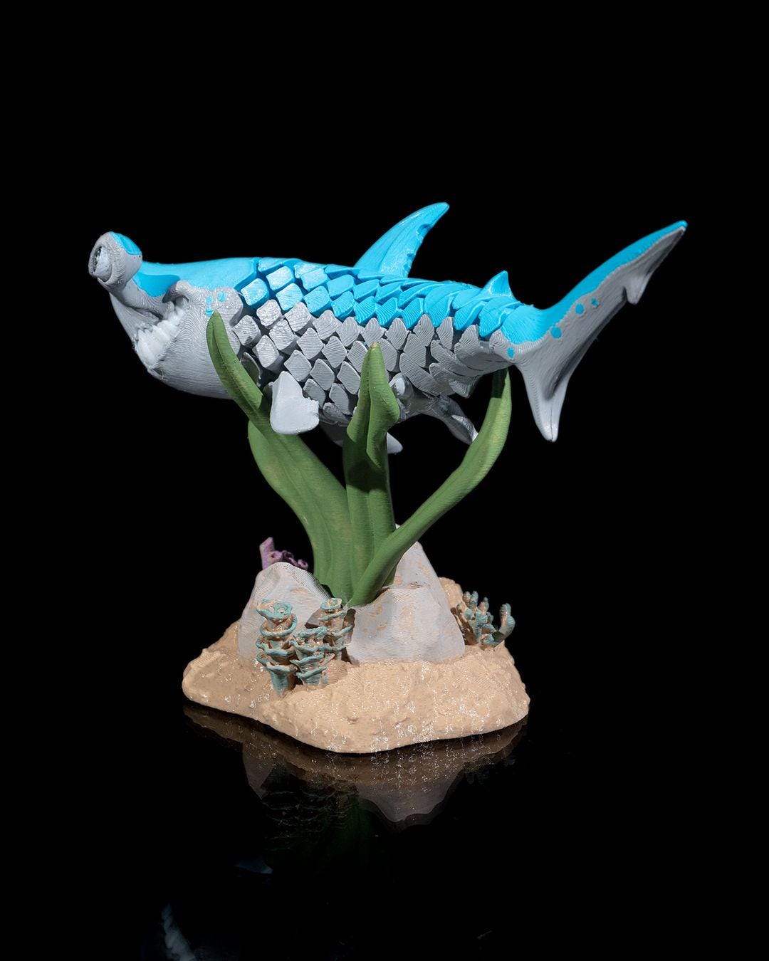 Hanz the Hammerhead Shark - 3D Printed Articulated Shark Fidget Toy | Poseable Ocean Creature